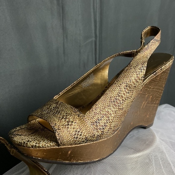 Ann Klein Wedge Sandals 💕🔥 - Picture 1 of 12